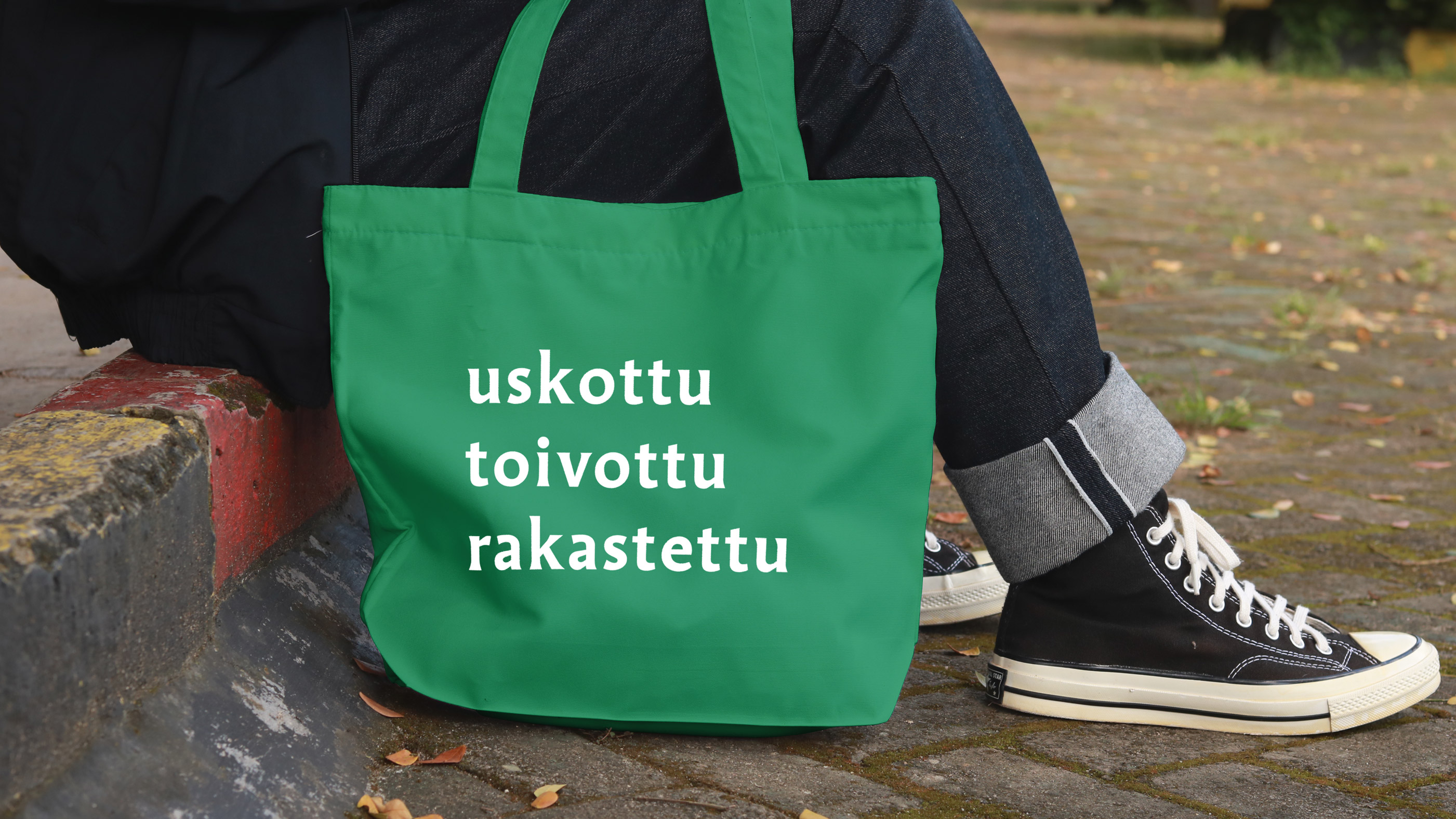 Seurakuntavaalislogan uskottu toivottu rakastettu