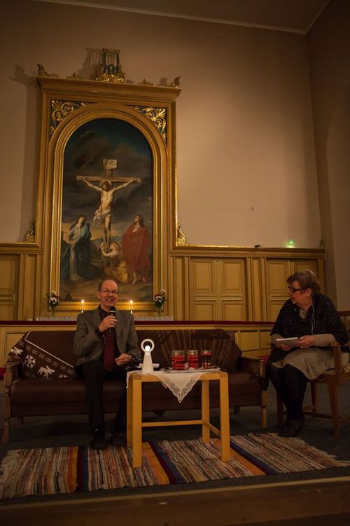 Avaa kuva isommaksi Sohvakirkko 11.11.2015