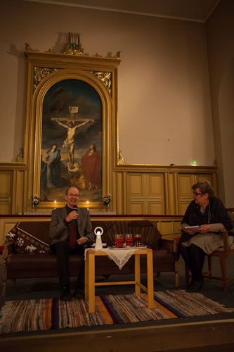 Avaa kuva isommaksi Sohvakirkko 11.11.2015